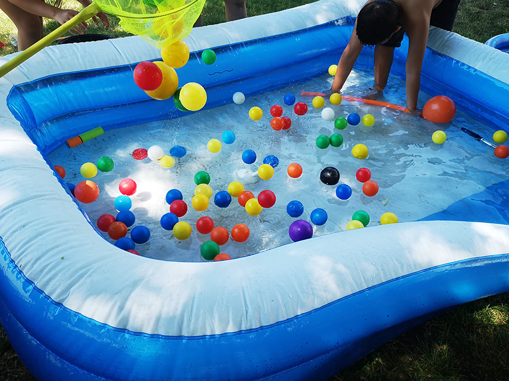Wasserspieltag am Spielplatz Gartenstraße