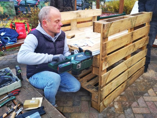 Bauaktion “Upcycling Gartentisch bauen” im “Grünen Eck” am 17.11.23